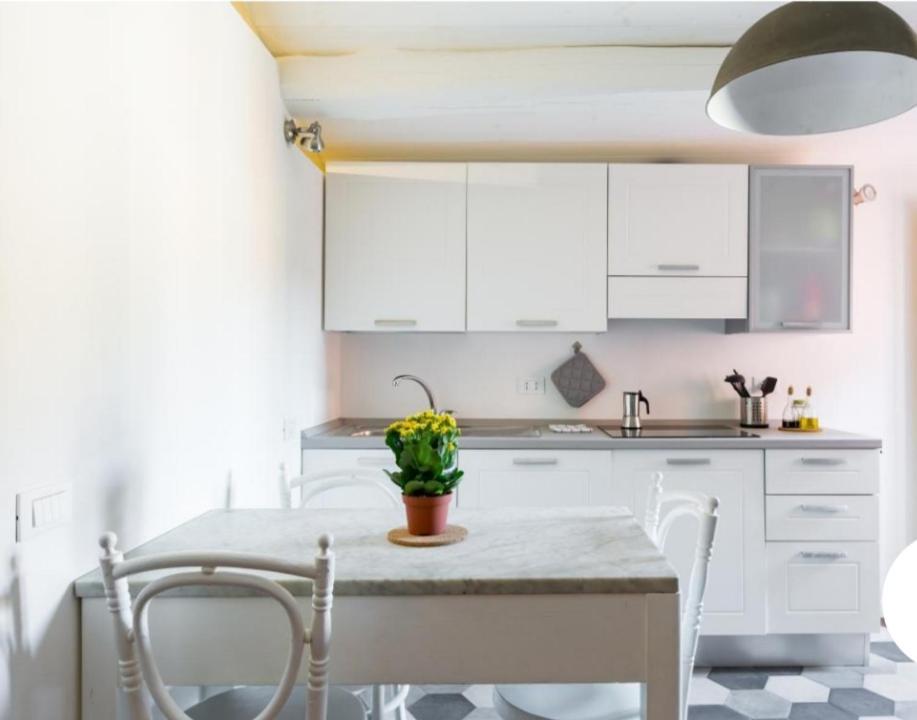 Cozy Studio In Trastevere Roma Esterno foto